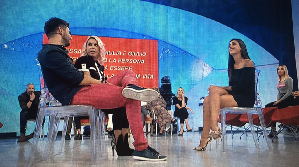 “Anna Pettinelli litiga con la tentatrice Cecilia”
