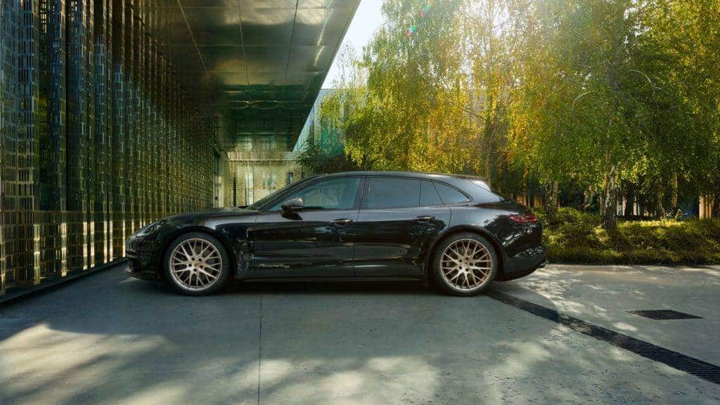 porsche panamera anniversario